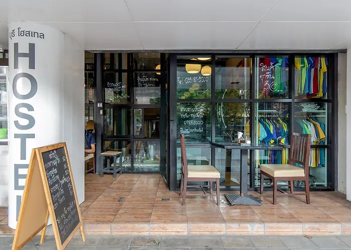 Buri Hostel กรุงเทพมหานคร